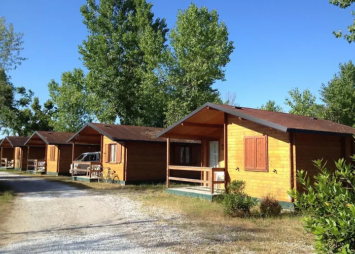 مكان تخييم Paradiso 3*