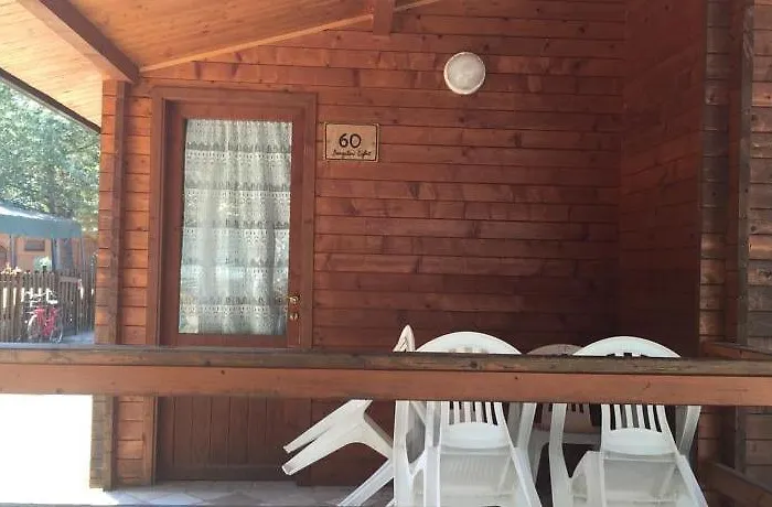 Paradiso Κάμπινγκ Βιαρέτζιο